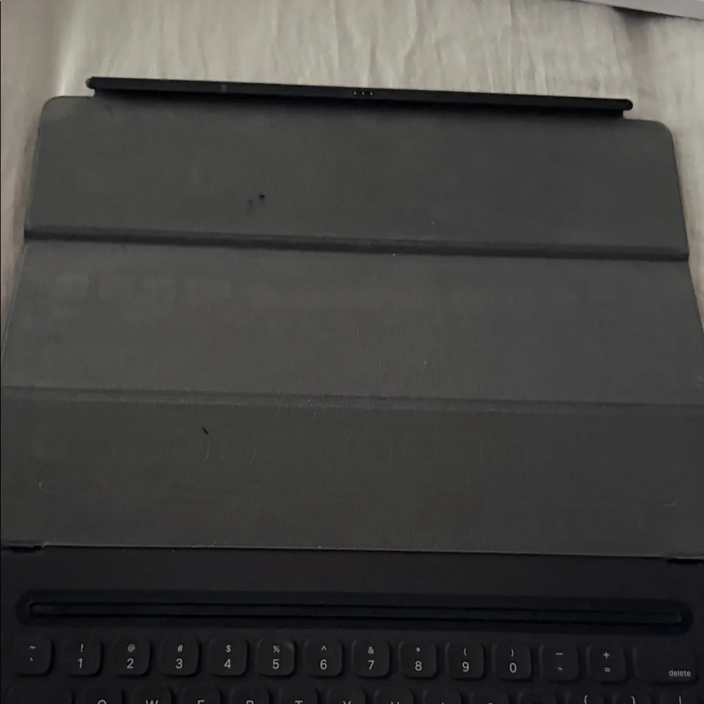 Apple iPad Pro Smart Keyboard - Dark Gray